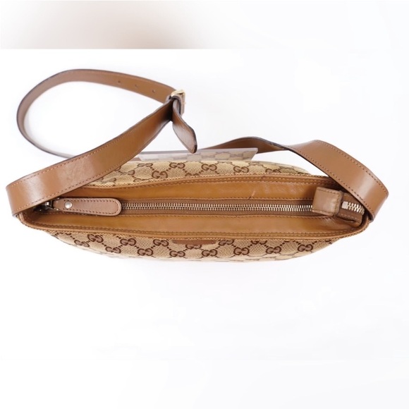 100% Authentic Gucci hand bag. Great pre-loved condition. - Picture 4 of 12